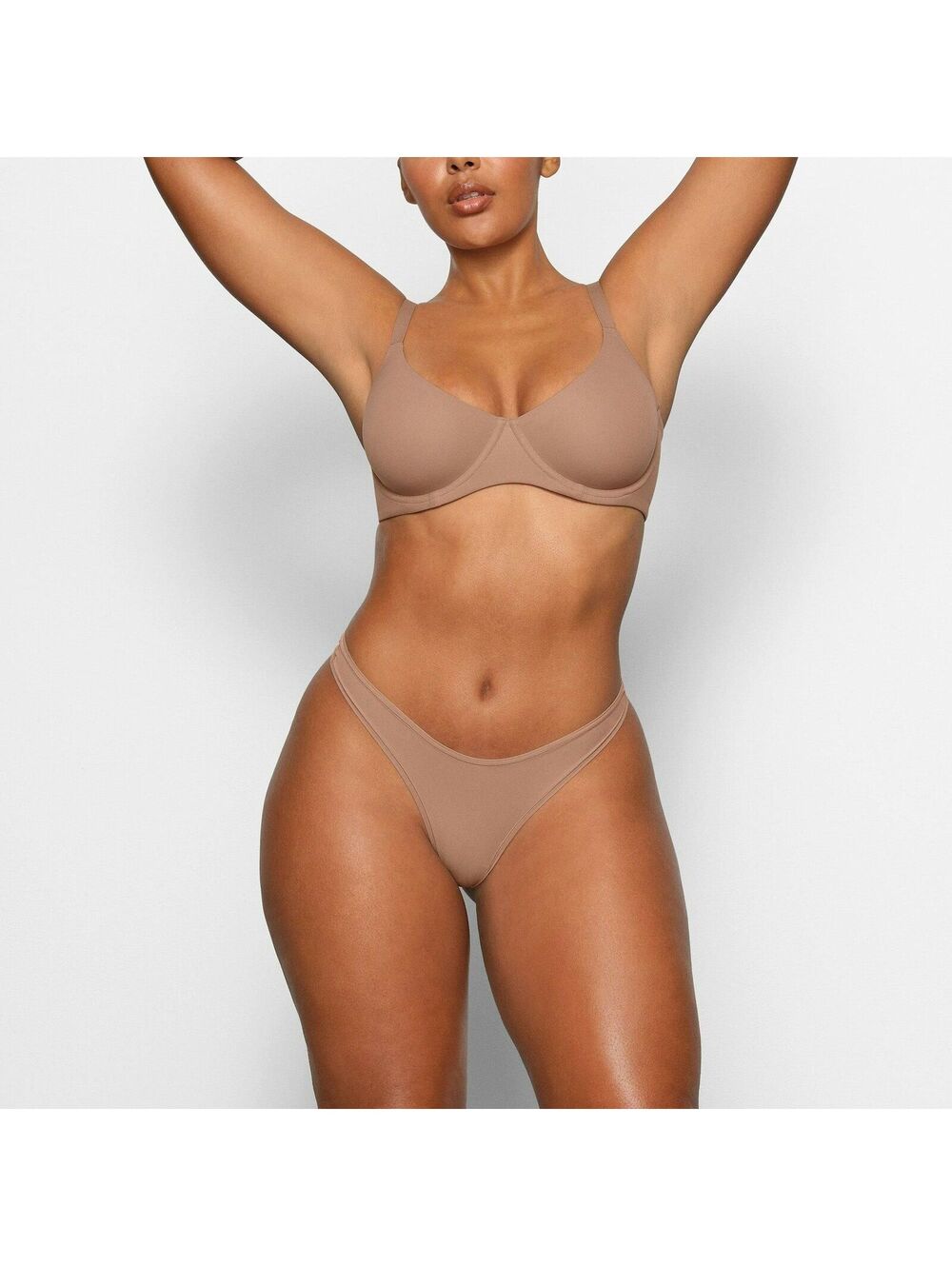 SKIMS NWT Fits Everybody Unlined Demi Bra - Size 34A